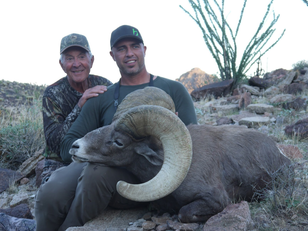 Jay-Scott-Outdoors-Arizona-Sheep-Hunting-Outfitter-004